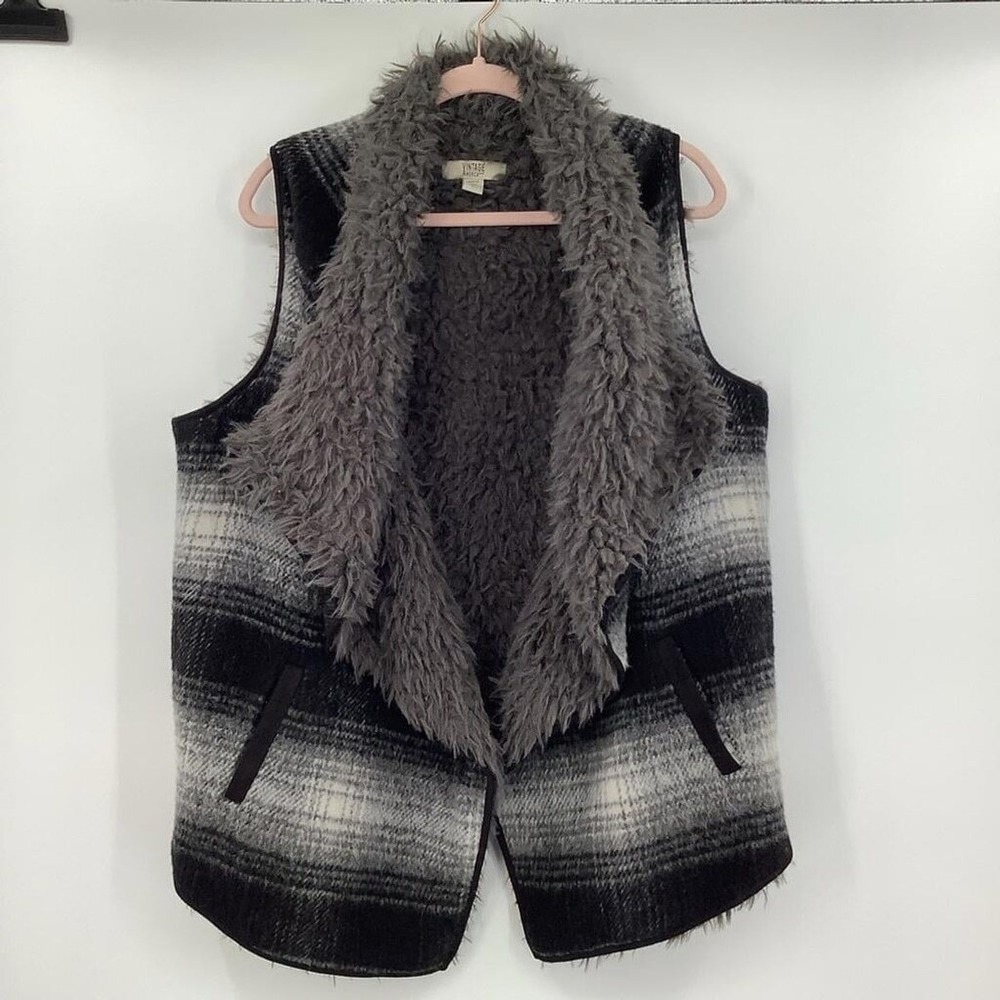 Grey Plaid Vest Faux Fur Trim Open Front Wool Blend Sz L Cozy Rustic Cabincore